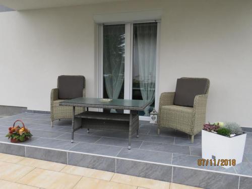 Aqua-Tuhelj-Apartman Land-terasa
